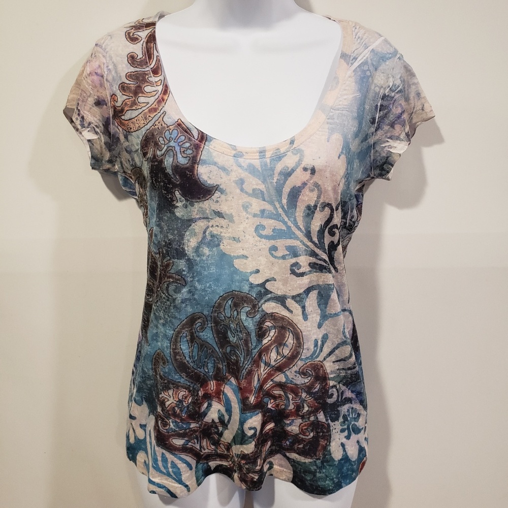 ✨️Daytrip Small top from the Buckle